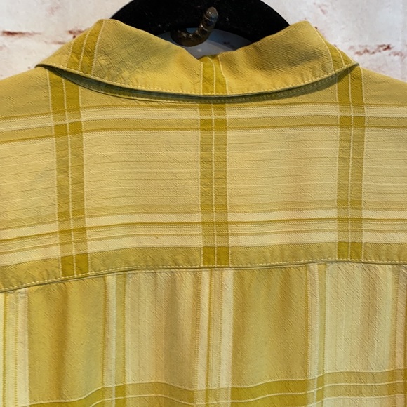 Tommy Bahama silk shirt button down yellow plaid - Picture 9 of 9